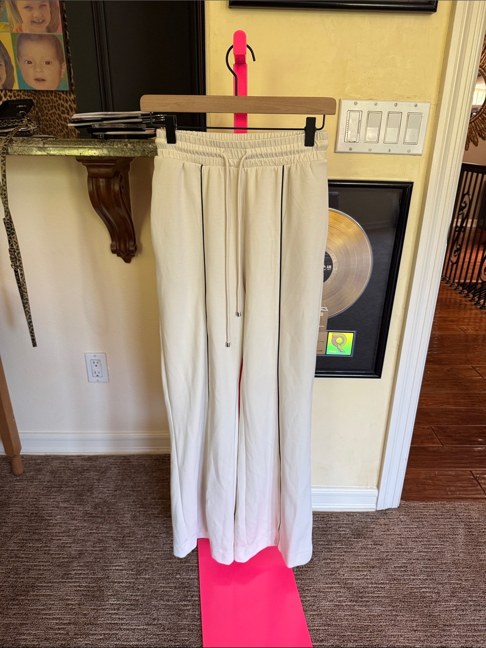OYSHO Cream Wide Leg Drawstring Pants size XS never worn